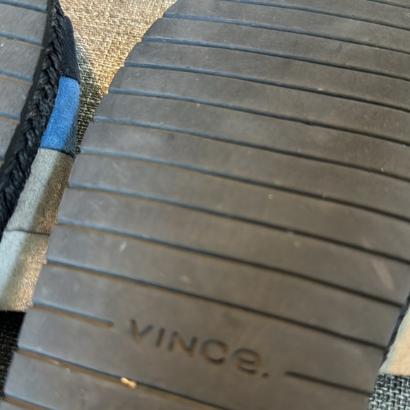 VINCE Alisa Color-block Leather Slide Sandals Sz 8
7 - Picture 7 of 7